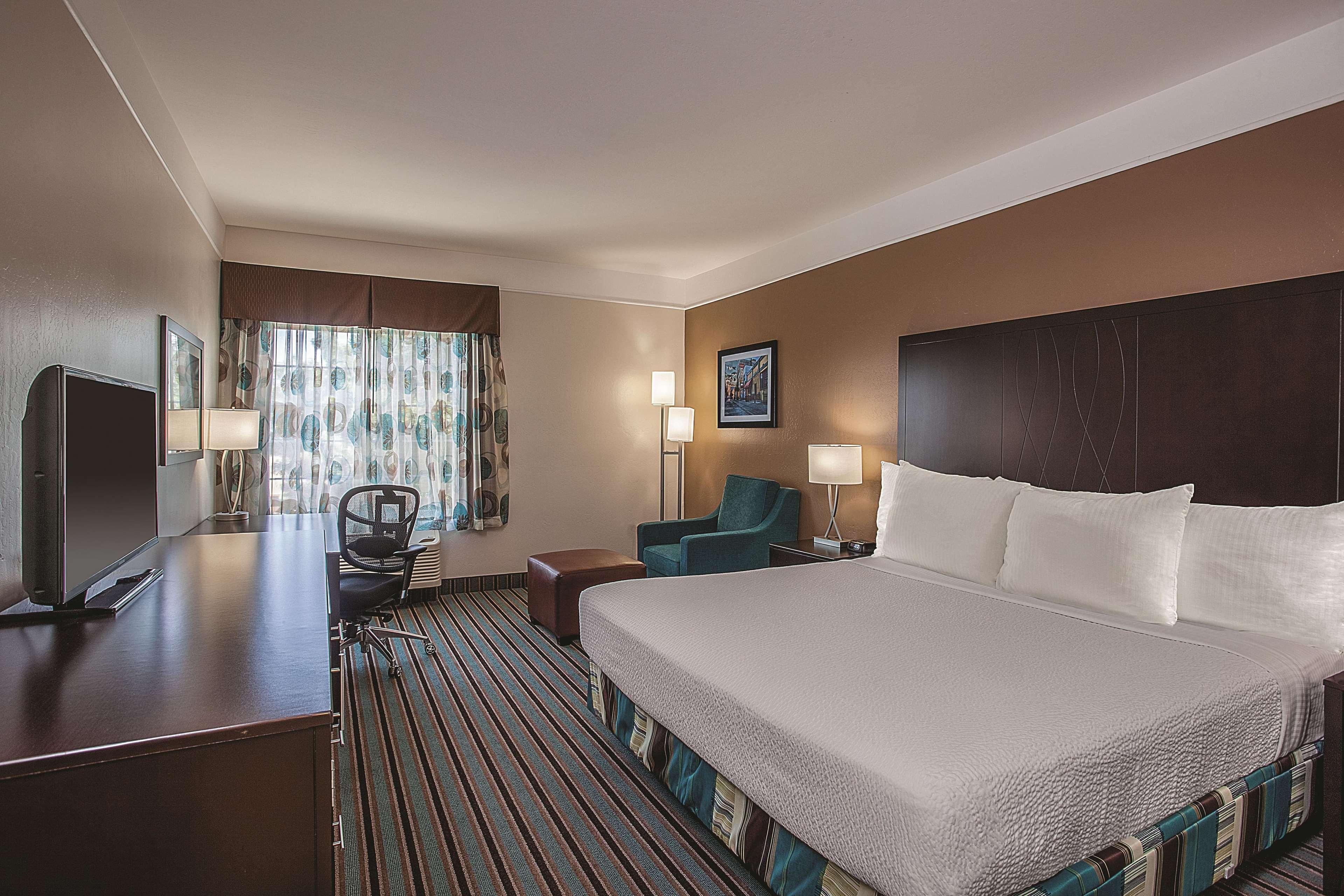 Hotel La Quinta By Wyndham Bakersfield North Zewnętrze zdjęcie