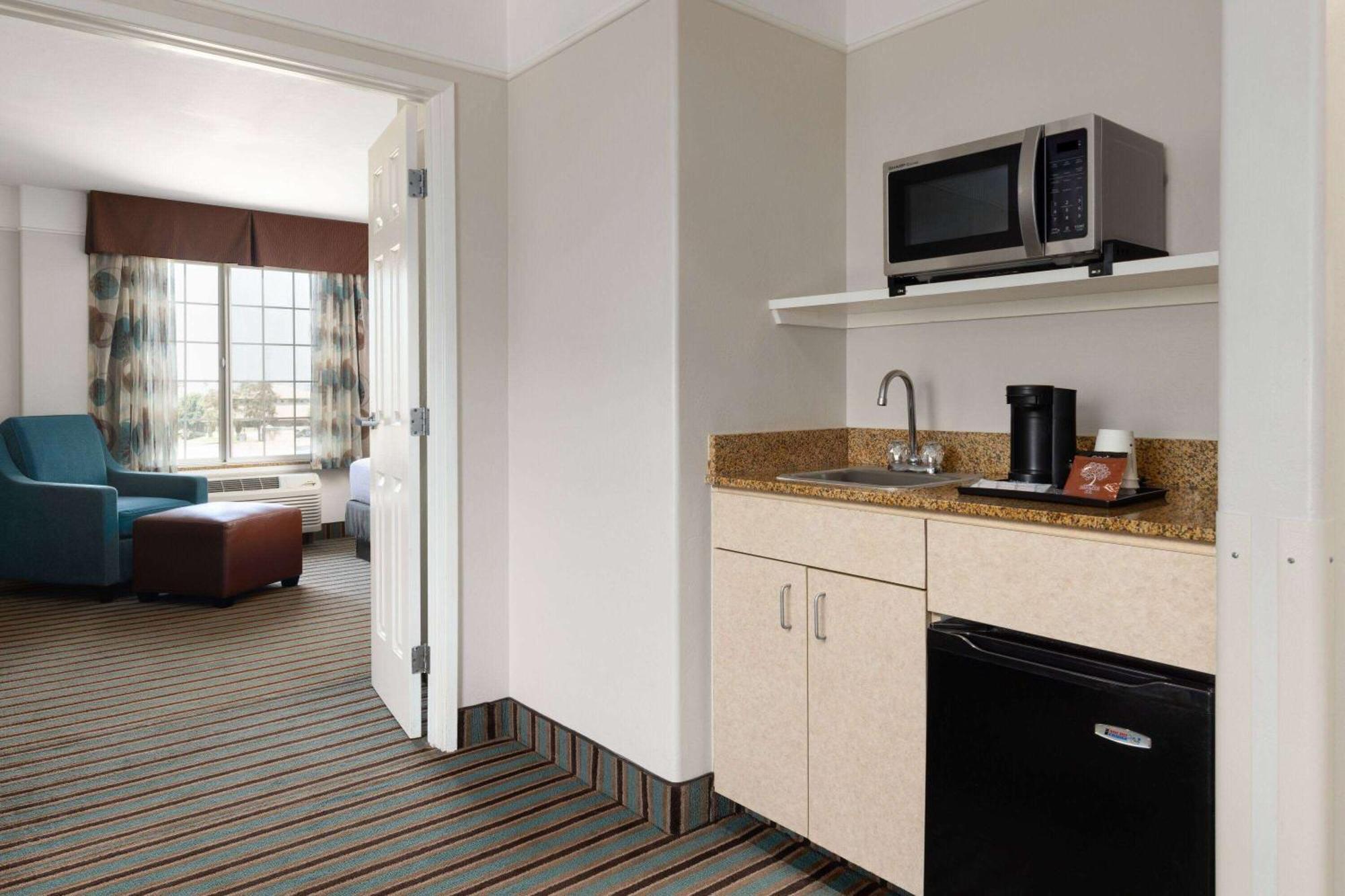 Hotel La Quinta By Wyndham Bakersfield North Zewnętrze zdjęcie